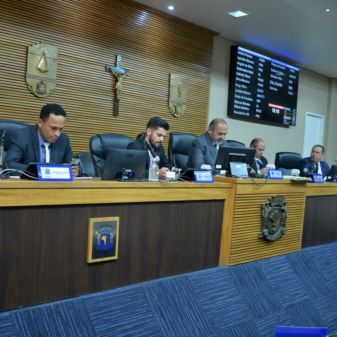Contas públicas do Poder Executivo parnaibano, relativas a 2020, foram aprovadas em primeira votação