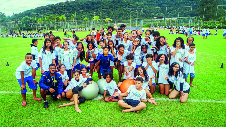 Educando no Parque: cerca de 700 estudantes participam de atividades esportivas