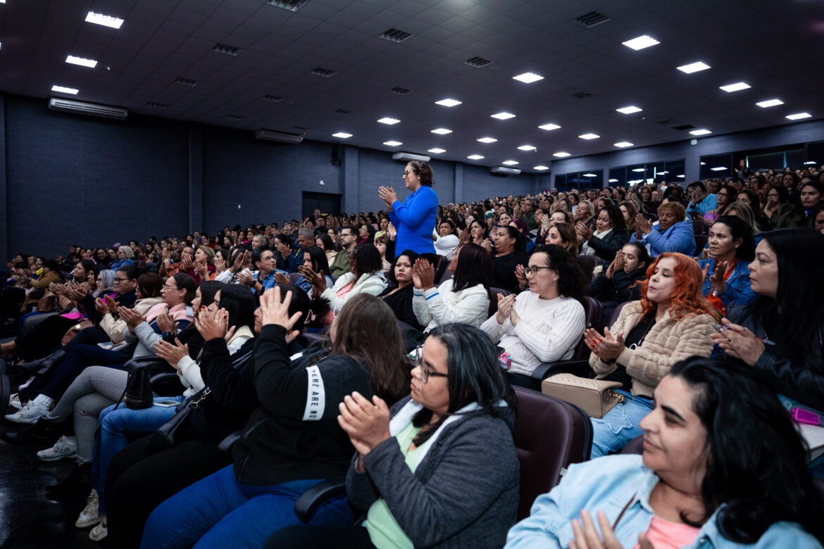 Professores de Santana de Parnaíba são finalistas em quatro categorias do 14º Prêmio Ação Destaque